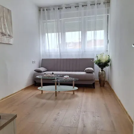 Apartment Megy